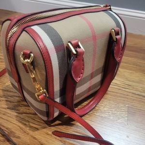 Burberry bag, small
